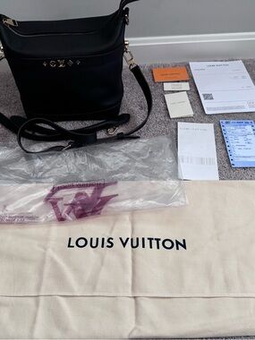 LV Louis Vuitton Cruiser PM M57934 black calfskin leather handbag purse mirror